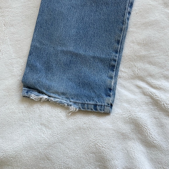 Wrangler jeans size 34/32 full length light/medium wash distressed 100% cotton - Picture 5 of 8